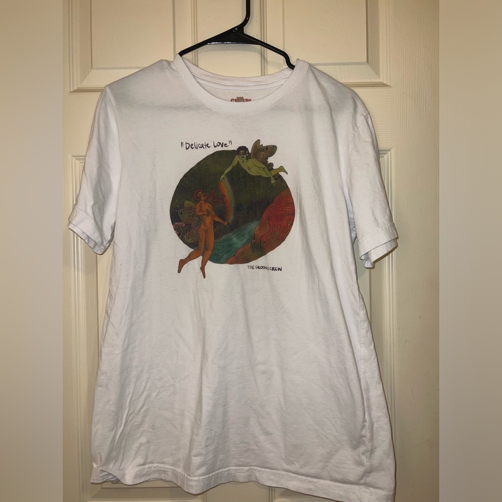 The Groovy Crew “Delicate Love” Tee